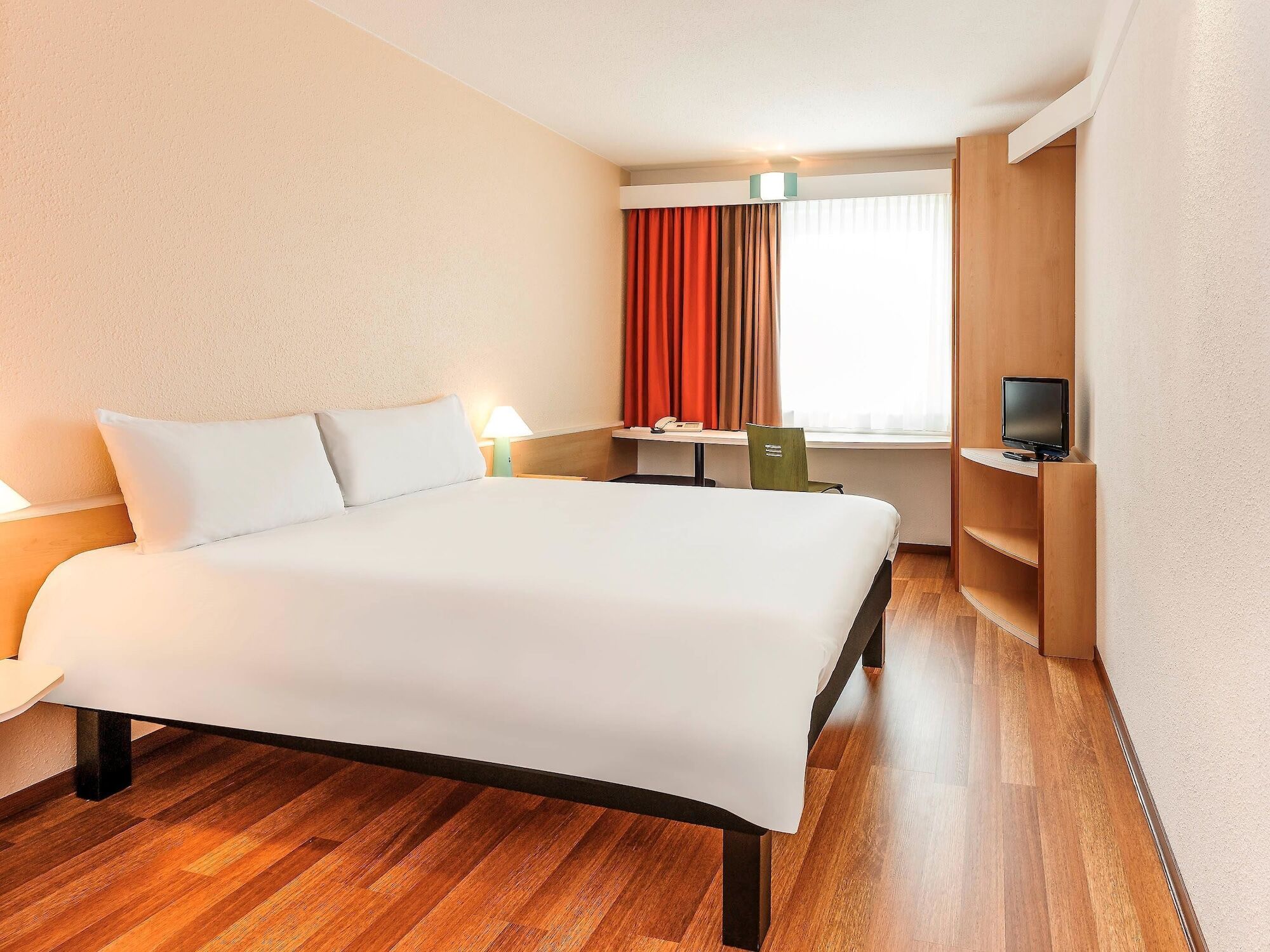 Ibis Hotel Munchen Messe Feldkirchen  Eksteriør billede